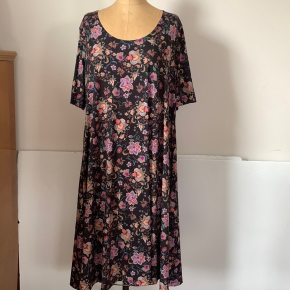 📌 LBISSE drapey stretch knit black floral dress 1X US made - Picture 2 of 9